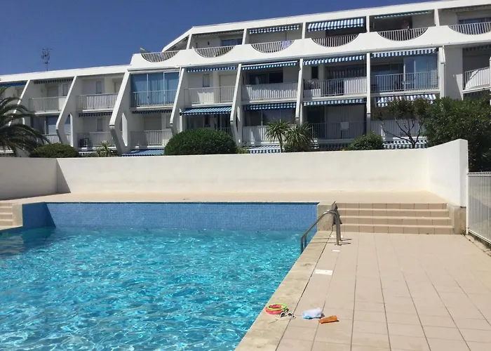 studio cabine piscine au couchant